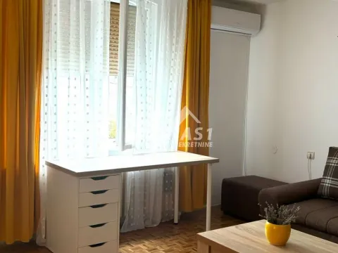 Izdavanje, jednosoban stan, 40m², Sajam, Novi Sad Sve Podlokacije - image 3
