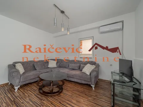 Rent, two bedroom apartment, 40m², Voždovac Sve Podlokacije, Beograd - image 4