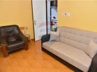 Izdavanje, kuća, 696m², Zlatica, Podgorica - image 14