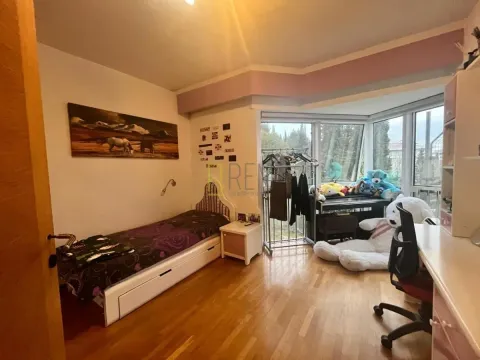 Sale, three bedroom apartment, 136m², Centar, Podgorica - image 12