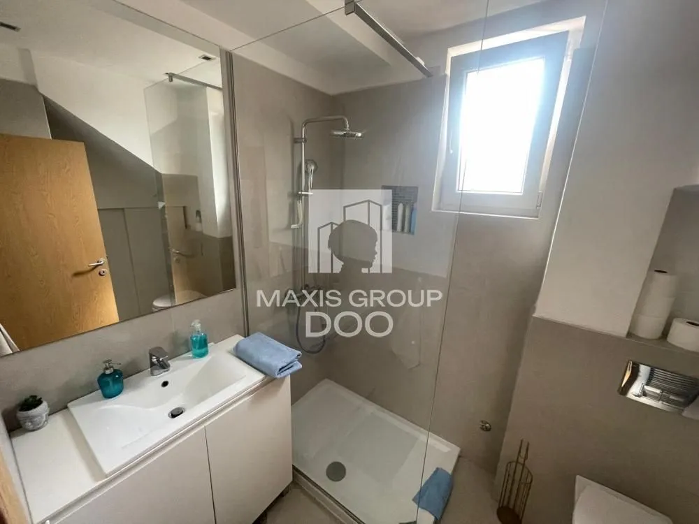Sale, four bedroom apartment, 98m², Slavujev Venac, Zvezdara Sve Podlokacije