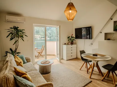 Prodaja, dvosoban stan, 50m², Muo, Kotor - image 21