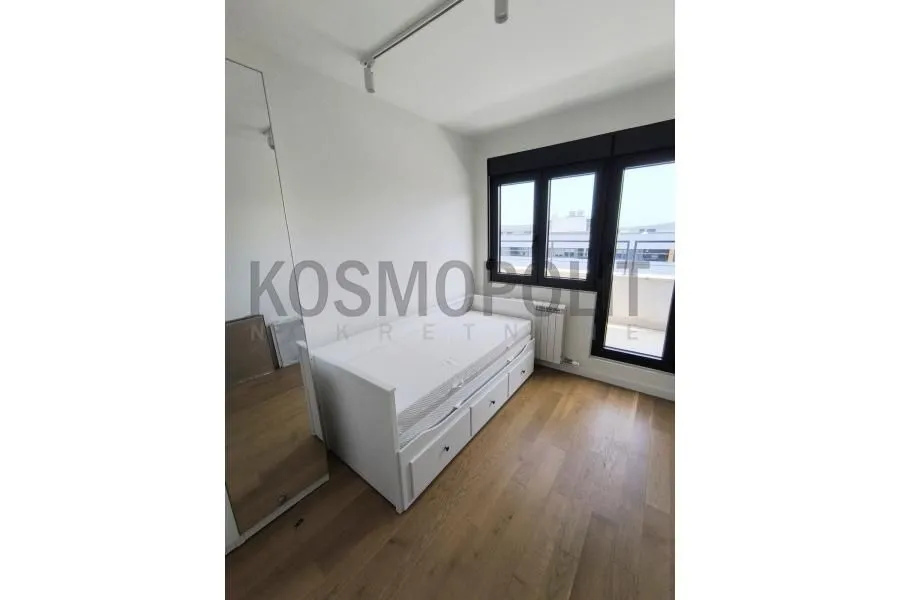 Prodaja, trosoban stan, 67m², Vidikovački venac, Rakovica