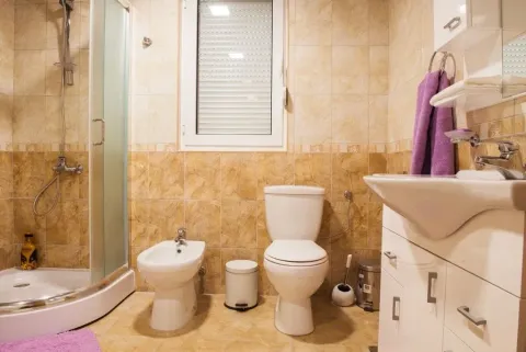 Sale, one bedroom apartment, 67m², Zaobilaznica, Budva - image 13