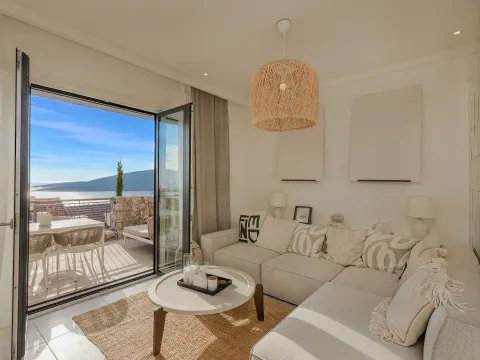 Prodaja, jednosoban stan, 53m², Luštica Bay, Tivat - image 2