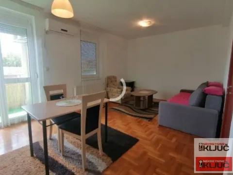 Izdavanje, garsonjera, 30m², Salajka, Novi Sad Sve Podlokacije - image 3