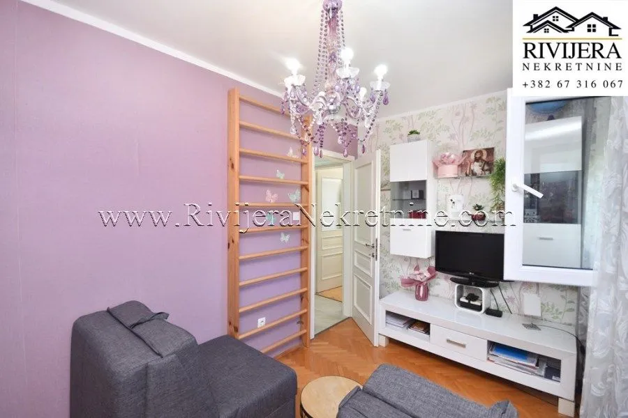 Prodaja, dvosoban stan, 53m², Igalo, Herceg Novi