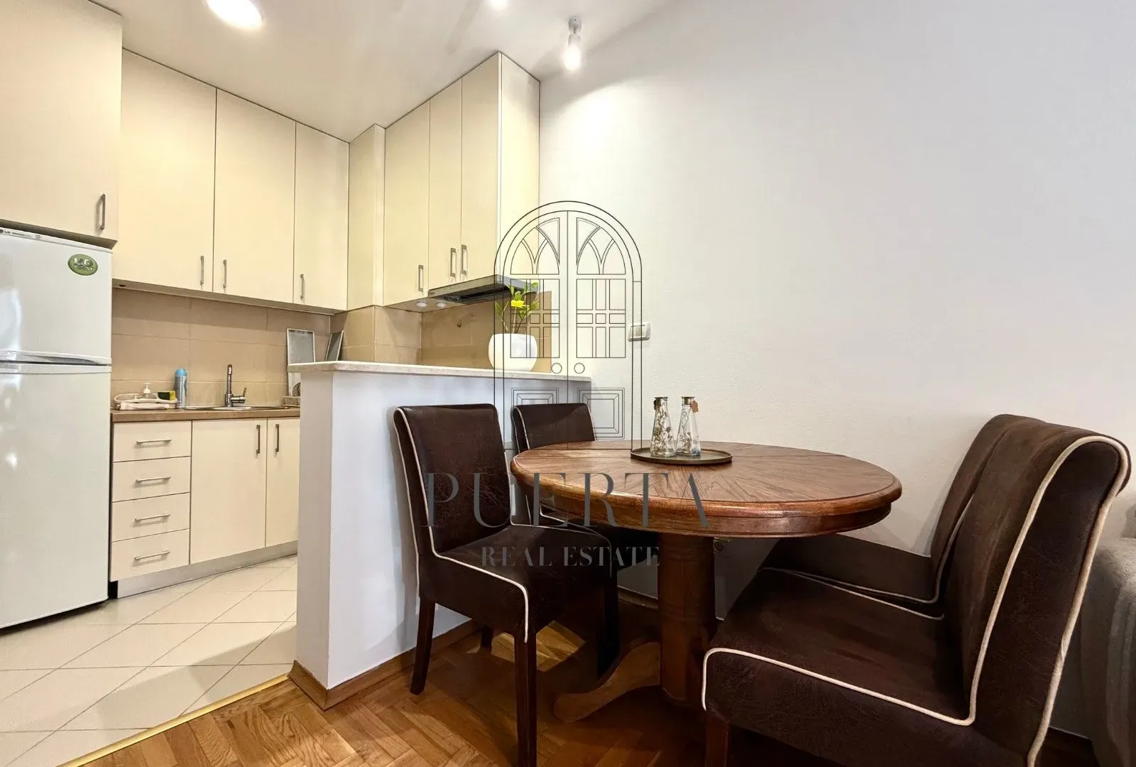 Rent, one bedroom apartment, 40m², Pobrežje, Podgorica