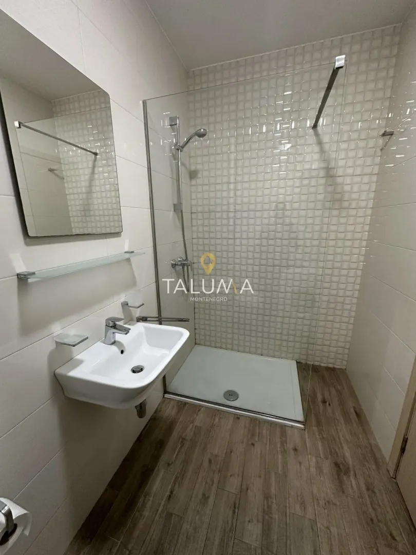 Prodaja, jednosoban stan, 46m², City Kvart, Podgorica