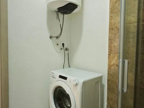 Rent, studio apartment, 33m², Stari Aerodrom, Podgorica - image 6