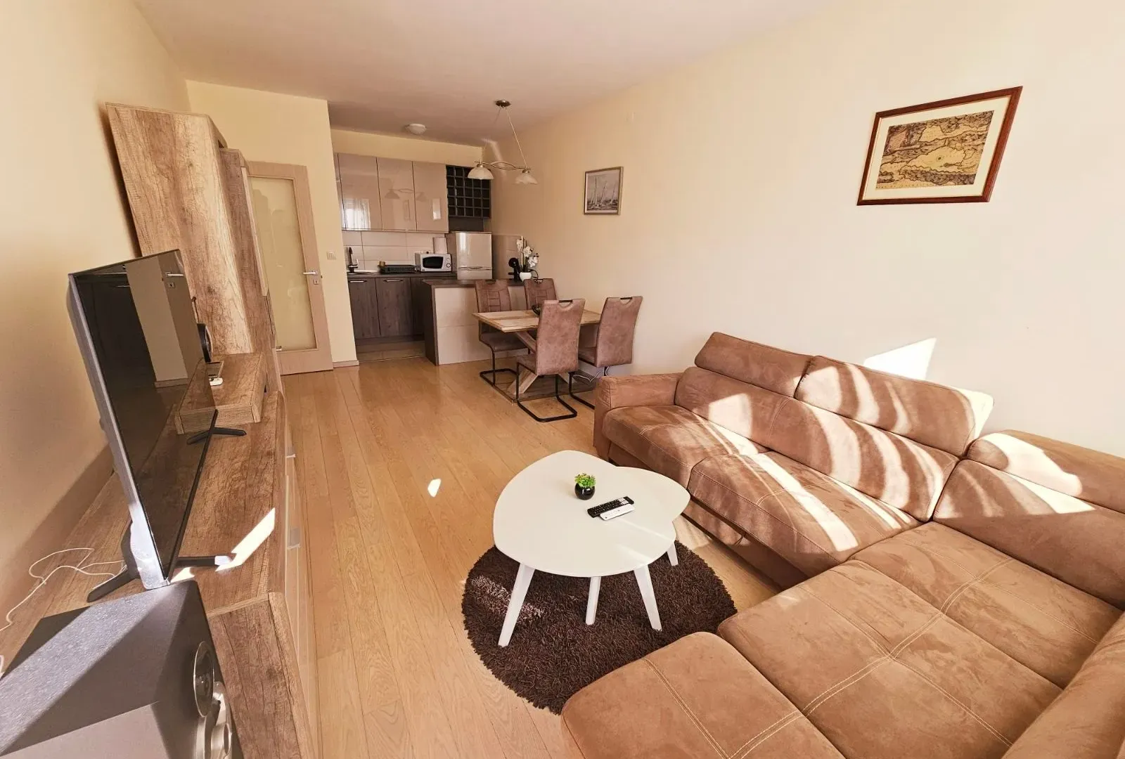 Izdavanje, stan, 49m², City Kvart, Podgorica