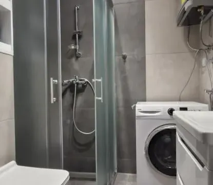 Izdavanje, dvosoban stan, 49m², Grbavica, Novi Sad Sve Podlokacije - image 8