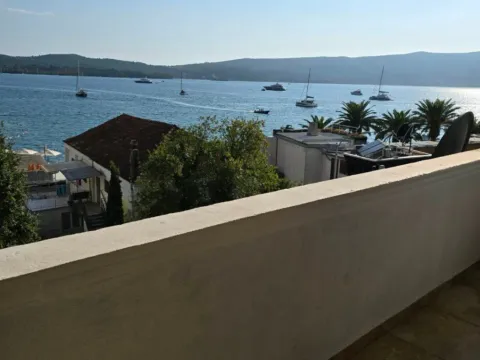 Rent, one bedroom apartment, 50m², Centar, Tivat