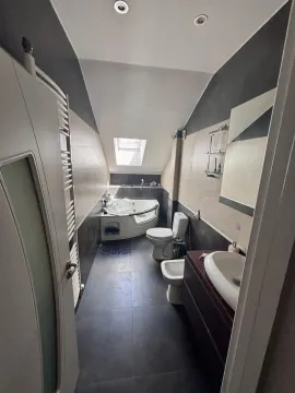 Sale, four bedroom apartment, 136m², Autokomanda, Voždovac Sve Podlokacije - image 7