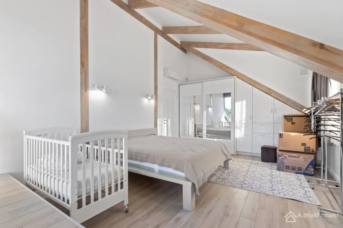 Prodaja, trosoban stan, 172m², Mrčevac, Tivat