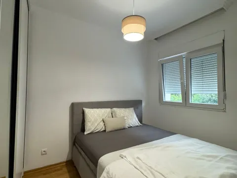 Izdavanje, jednosoban stan, 45m², Budva, Crna Gora - image 8