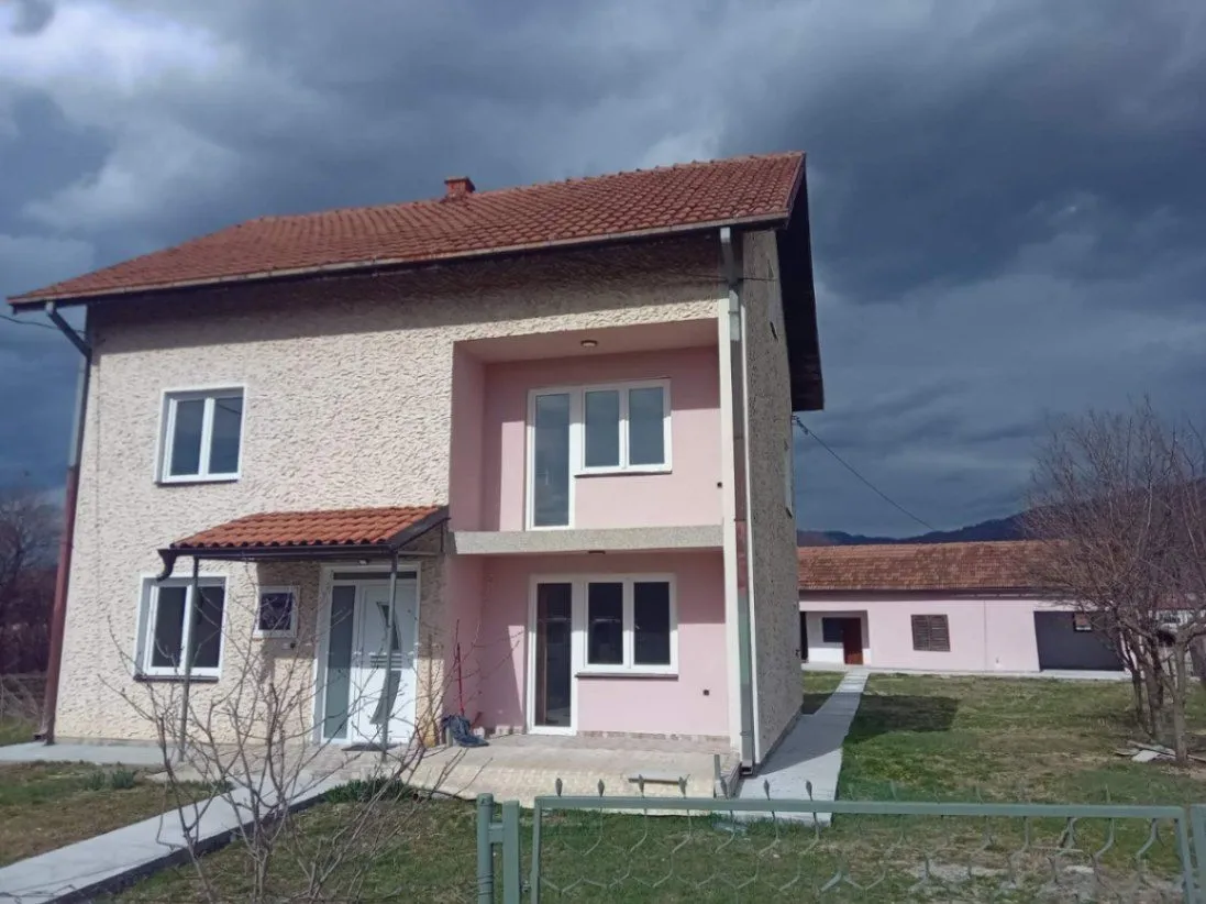 Prodaja, kuća, 200m², Vrnjačka Banja, Srbija