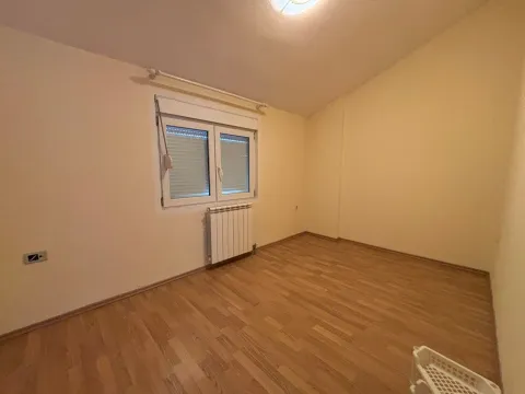 Sale, house, 400m², Glavica, Danilovgrad - image 19