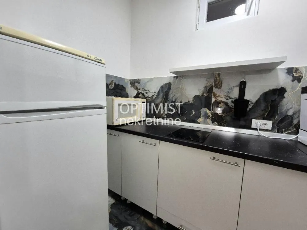 Rent, three bedroom apartment, 56m², Vračar Centar, Vračar Sve Podlokacije