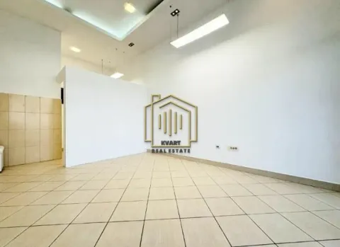 Rent, office space, 23m², Stari Aerodrom, Podgorica - image 1