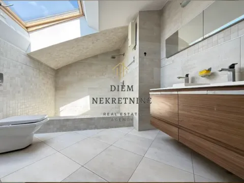 Sale, four bedroom apartment, 200m², Preko Morače, Podgorica - image 13