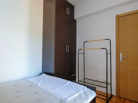 Izdavanje, jednosoban stan, 40m², Ljubović, Podgorica - image 2