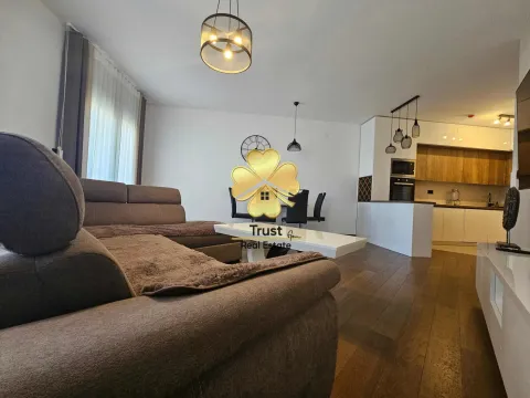 Izdavanje, dvosoban stan, 80m², Ljubović, Podgorica - image 2