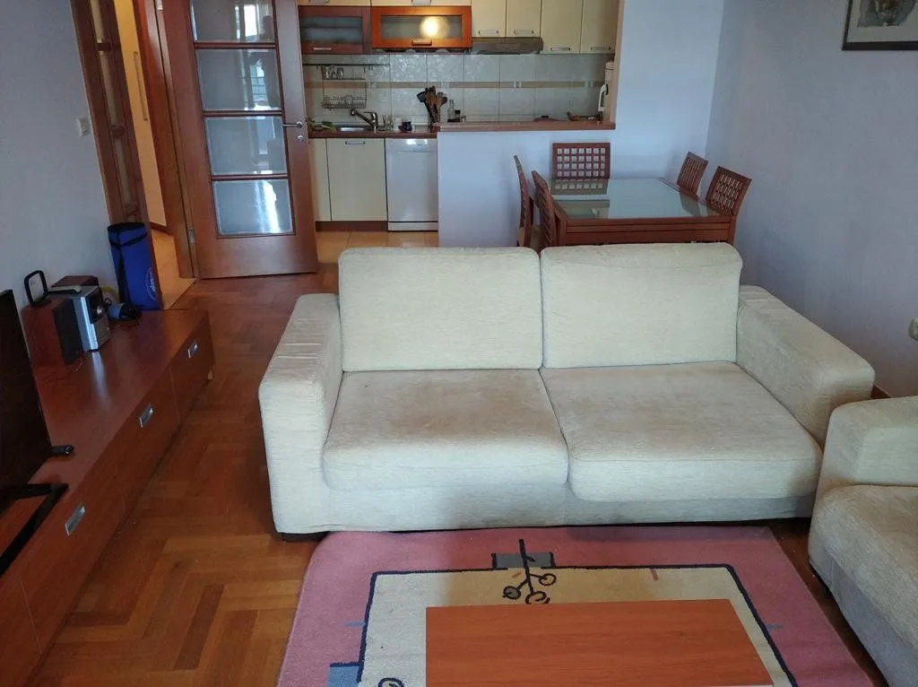 Rent, one bedroom apartment, 55m², Preko Morače, Podgorica