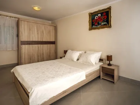 Sale, house, 150m², Krašići, Tivat - image 3