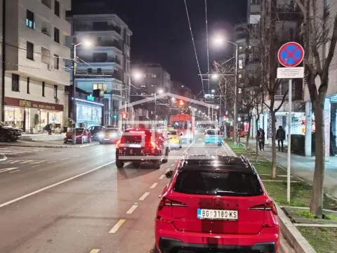 Izdavanje, dvosoban stan, 39m², Crveni Krst, Beograd - image 2