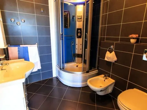 Prodaja, kuća, 340m², Budva, Crna Gora - image 39