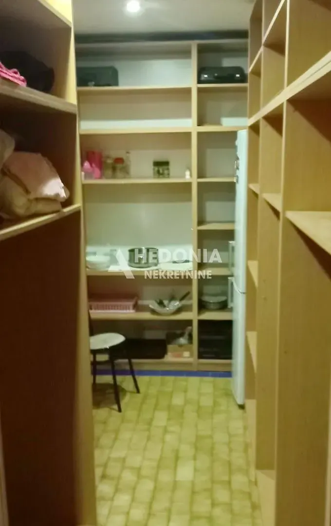 Rent, apartment, 35m², Zemun Gornji Grad, Zemun Sve Podlokacije