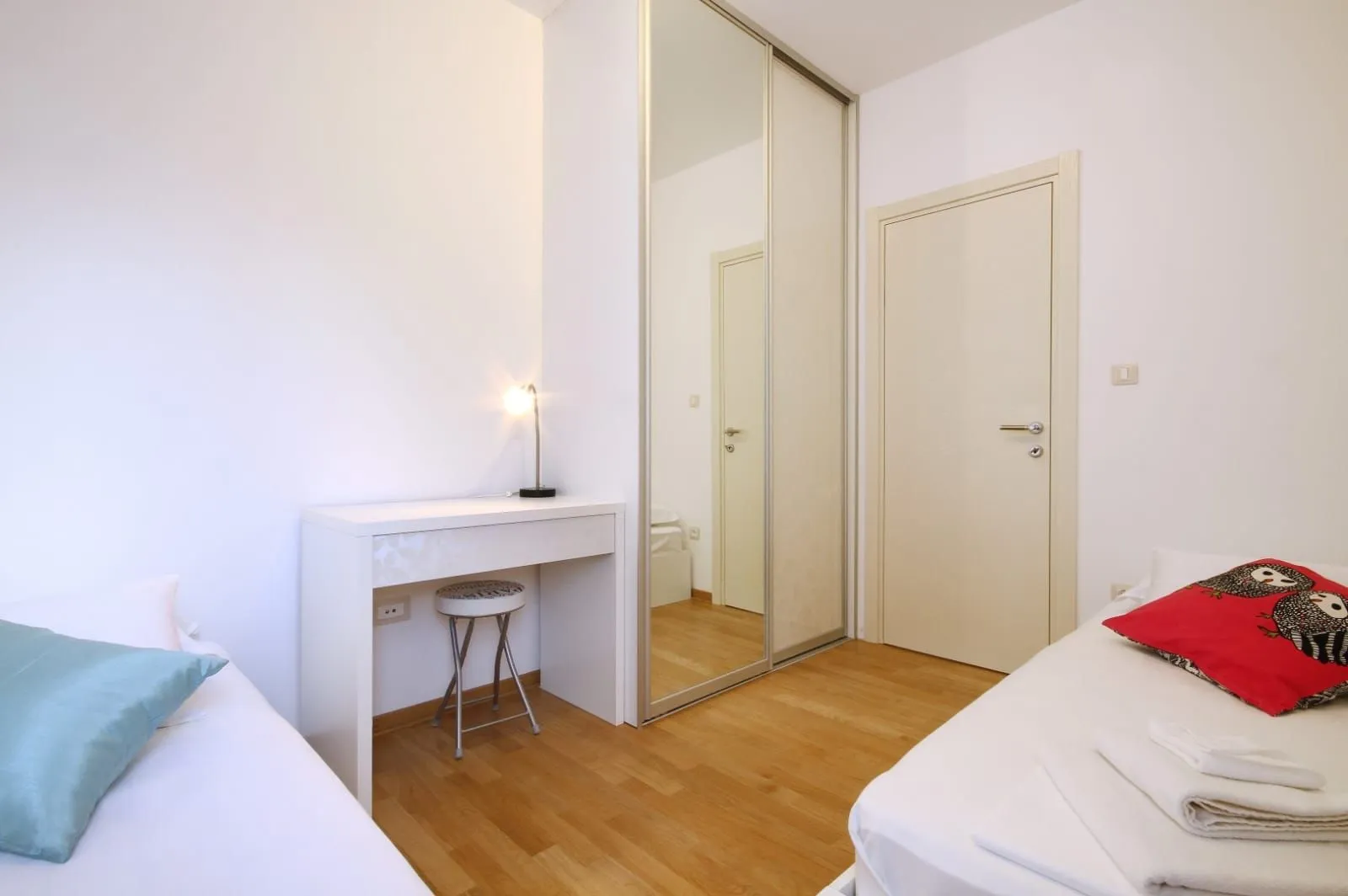 Rent, two bedroom apartment, 75m², Centar, Budva