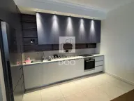 Prodaja, četvorosoban stan, 107m², Savski Venac, Beograd - image 3