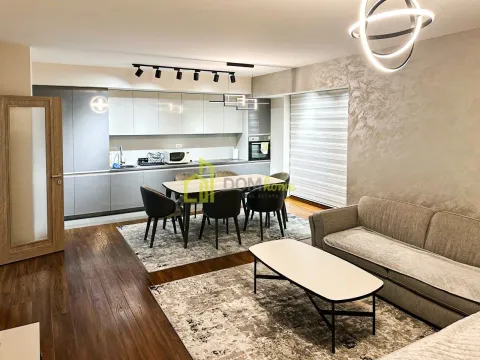 Prodaja, dvosoban stan, 86m², Master Kvart, Podgorica - image 1