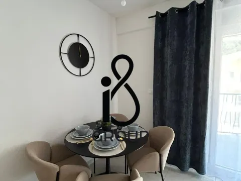 Izdavanje, jednosoban stan, 54m², Centar, Budva - image 3