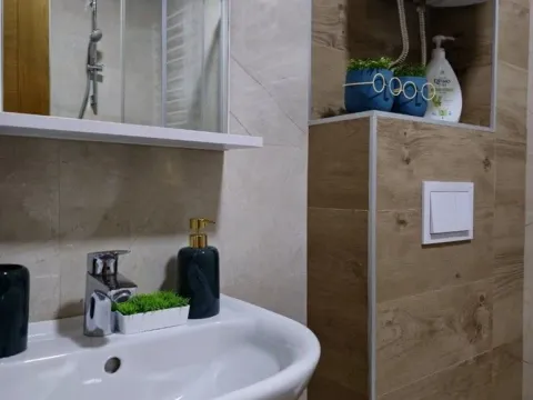 Rent, one bedroom apartment, 50m², Nova Dalmatinska, Podgorica - image 3