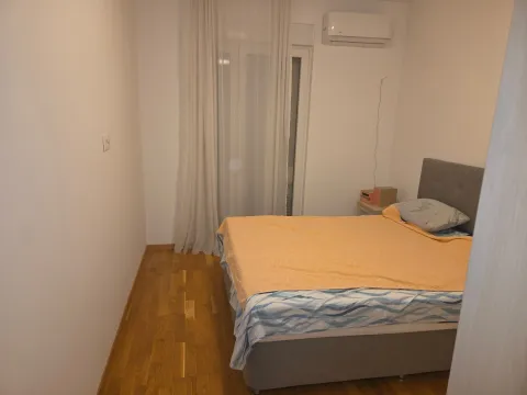 Rent, two bedroom apartment, 74m², Ljubović, Podgorica - image 4