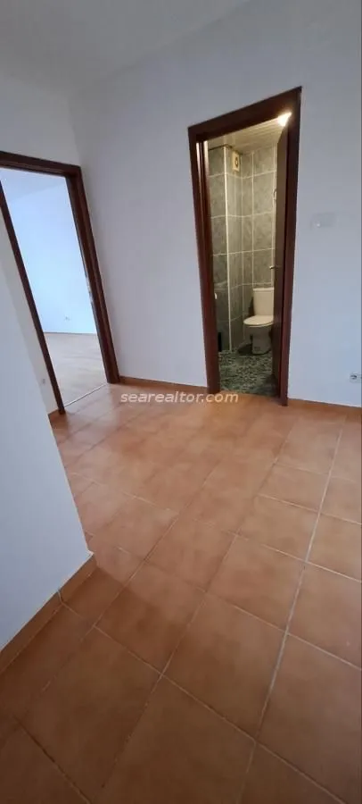 Prodaja, jednosoban stan, 45m², Stari Aerodrom, Podgorica