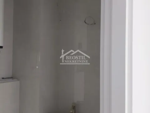 Prodaja, trosoban stan, 83m², Kalenić Pijaca, Vračar Sve Podlokacije - image 9