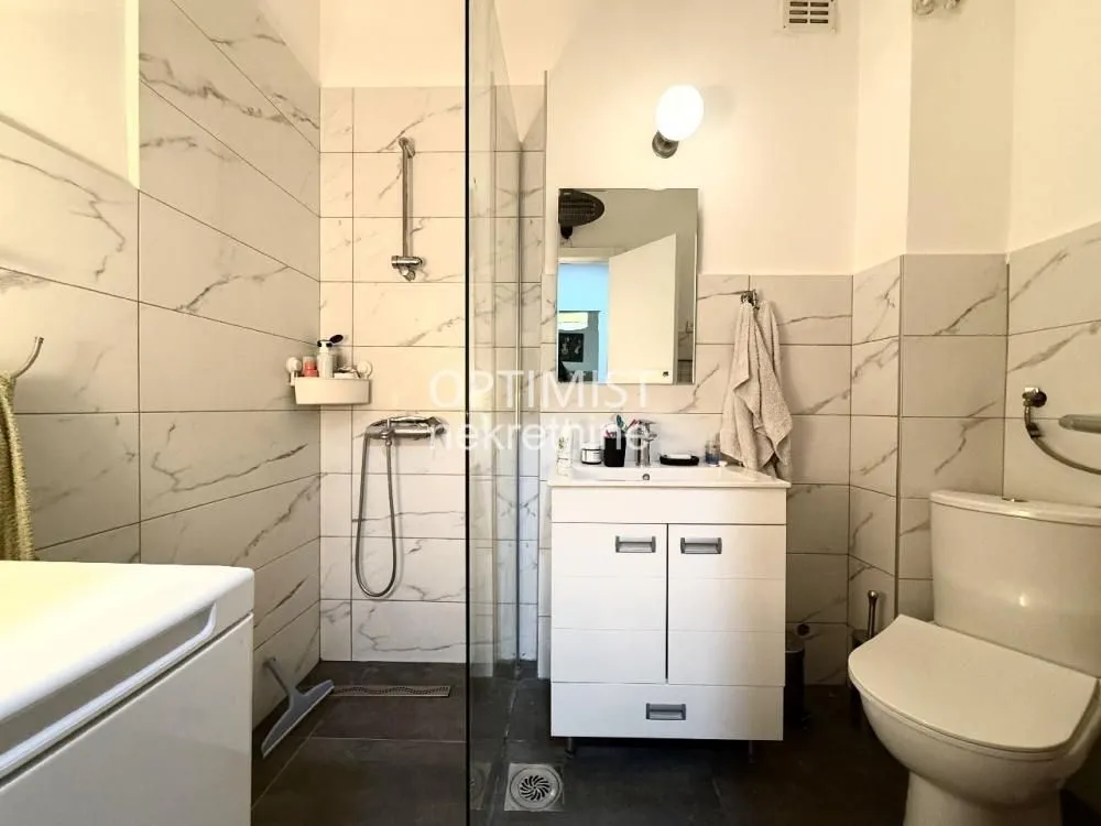 Rent, one bedroom apartment, 32m², Stari Grad, Beograd