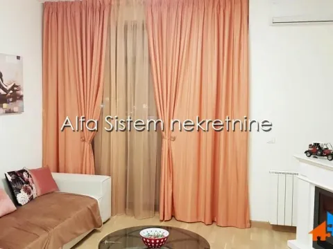 Rent, two bedroom apartment, 70m², Savski Venac, Beograd - image 2