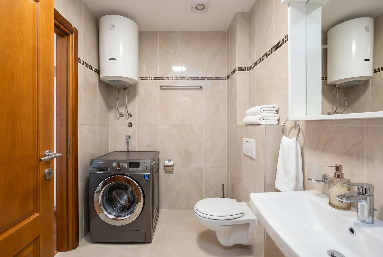 Prodaja, dvosoban stan, 53m², Herceg Novi, Crna Gora