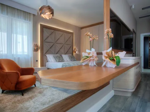 Rent, house, 190m², Prijevor, Budva - image 16