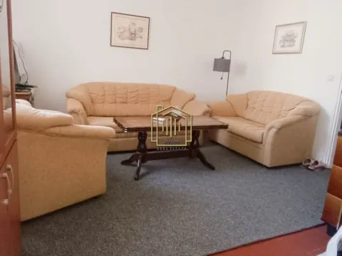 Izdavanje, jednosoban stan, 51m², Centar, Budva - image 13