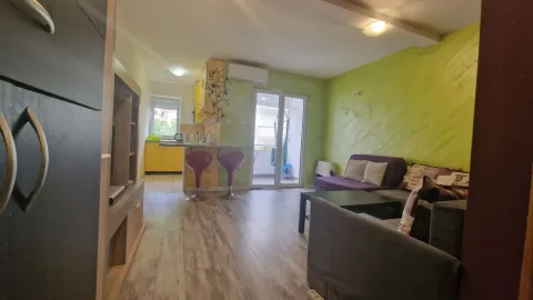 Rent, studio apartment, 35m², Budva, Crna Gora - image 24