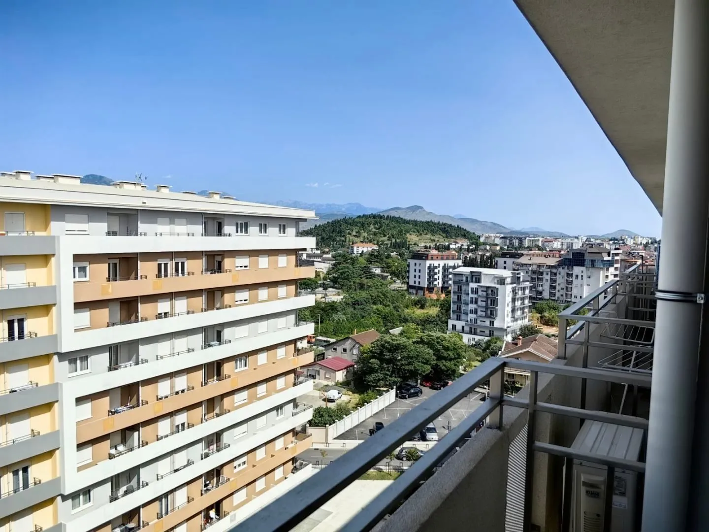 Prodaja, jednosoban stan, 49m², Central Point, Podgorica