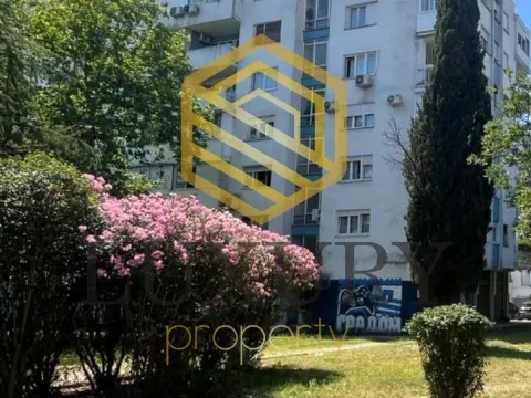 Prodaja, trosoban stan, 95m², Preko Morače, Podgorica - image 3