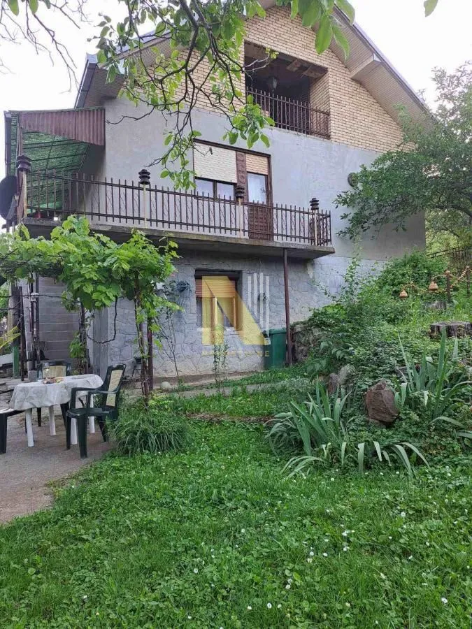Prodaja, kuća, 92m², Rakovac, Novi Sad Sve Podlokacije