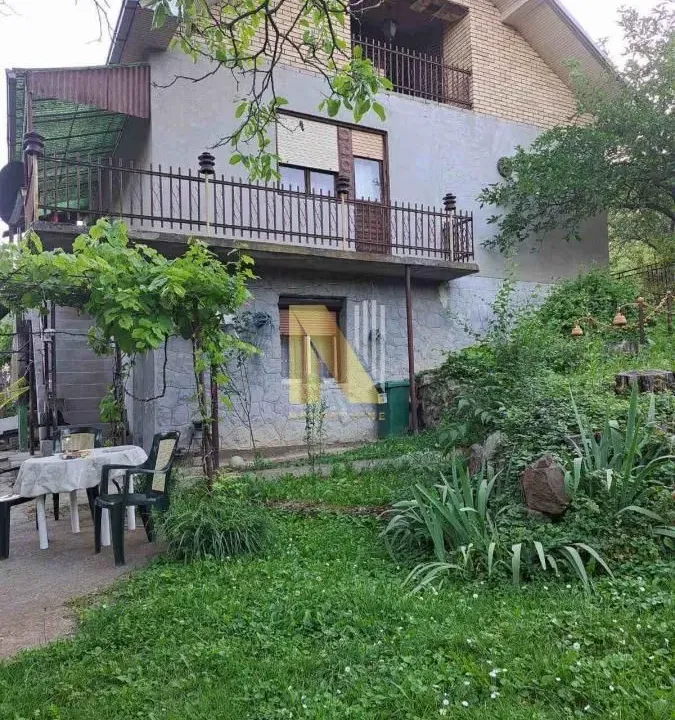 Prodaja, kuća, 92m², Rakovac, Novi Sad Sve Podlokacije